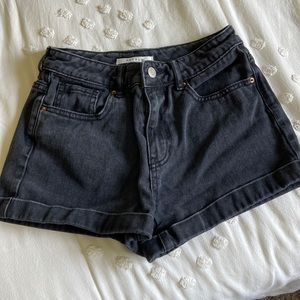 PacSun High-Rise Mom Short